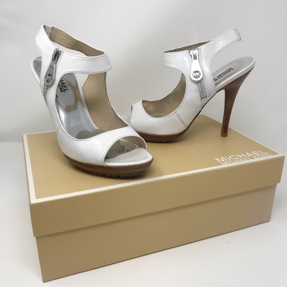 Michael Kors Belinda Sandal White Patent 7.5M
